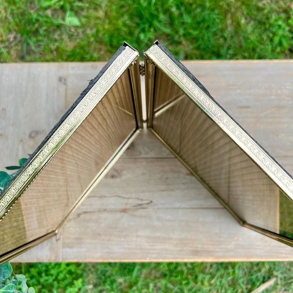 Vintage Gold Double Picture Frame | 8x10